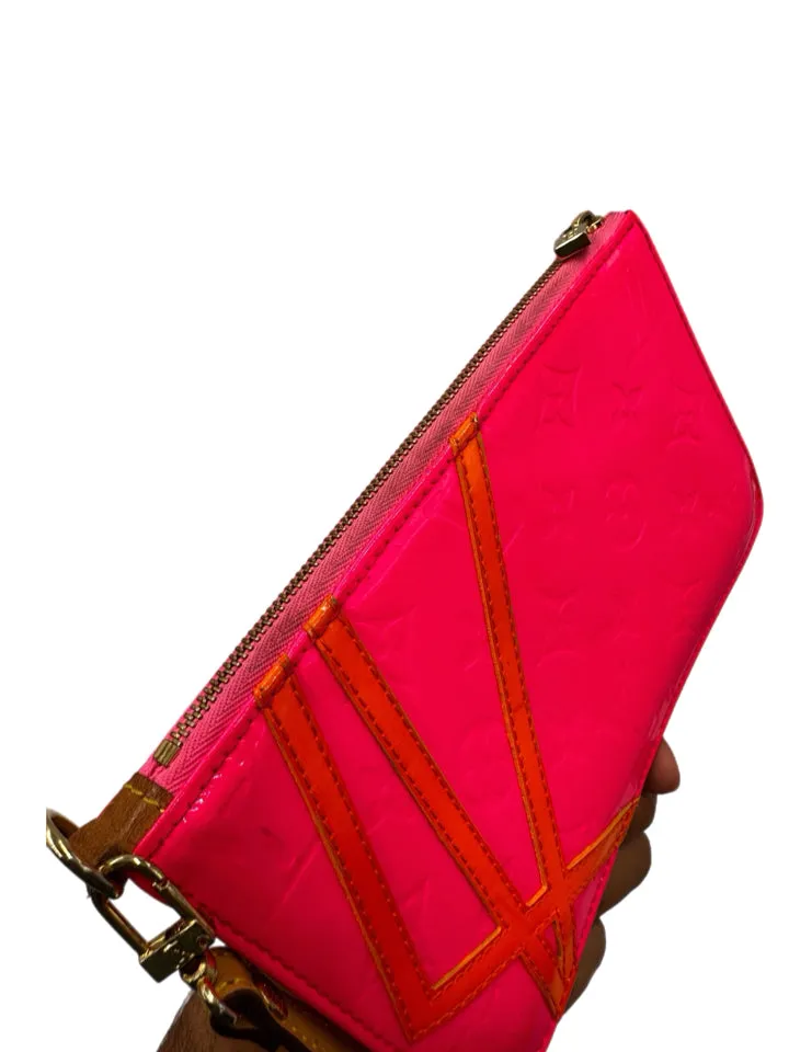 As is Louis Vuitton Robert Wilson Lexington "Fluo Rose" Vernis Pochette