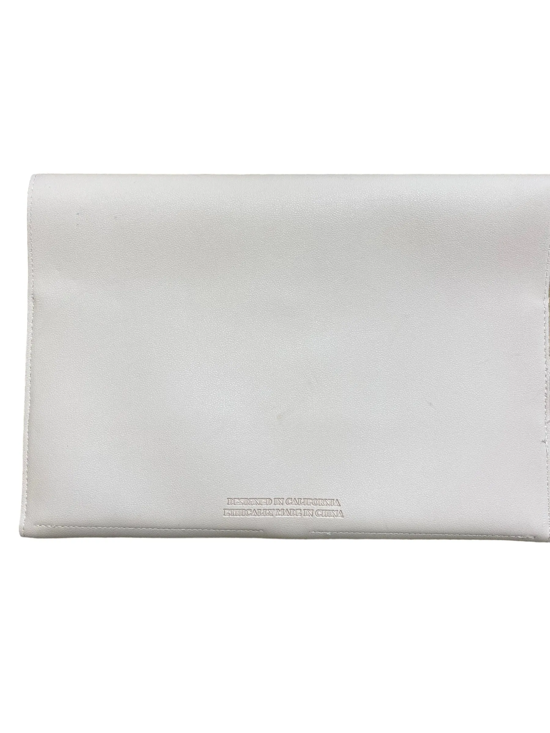 Clutch By Clothes Mentor  Size: Large