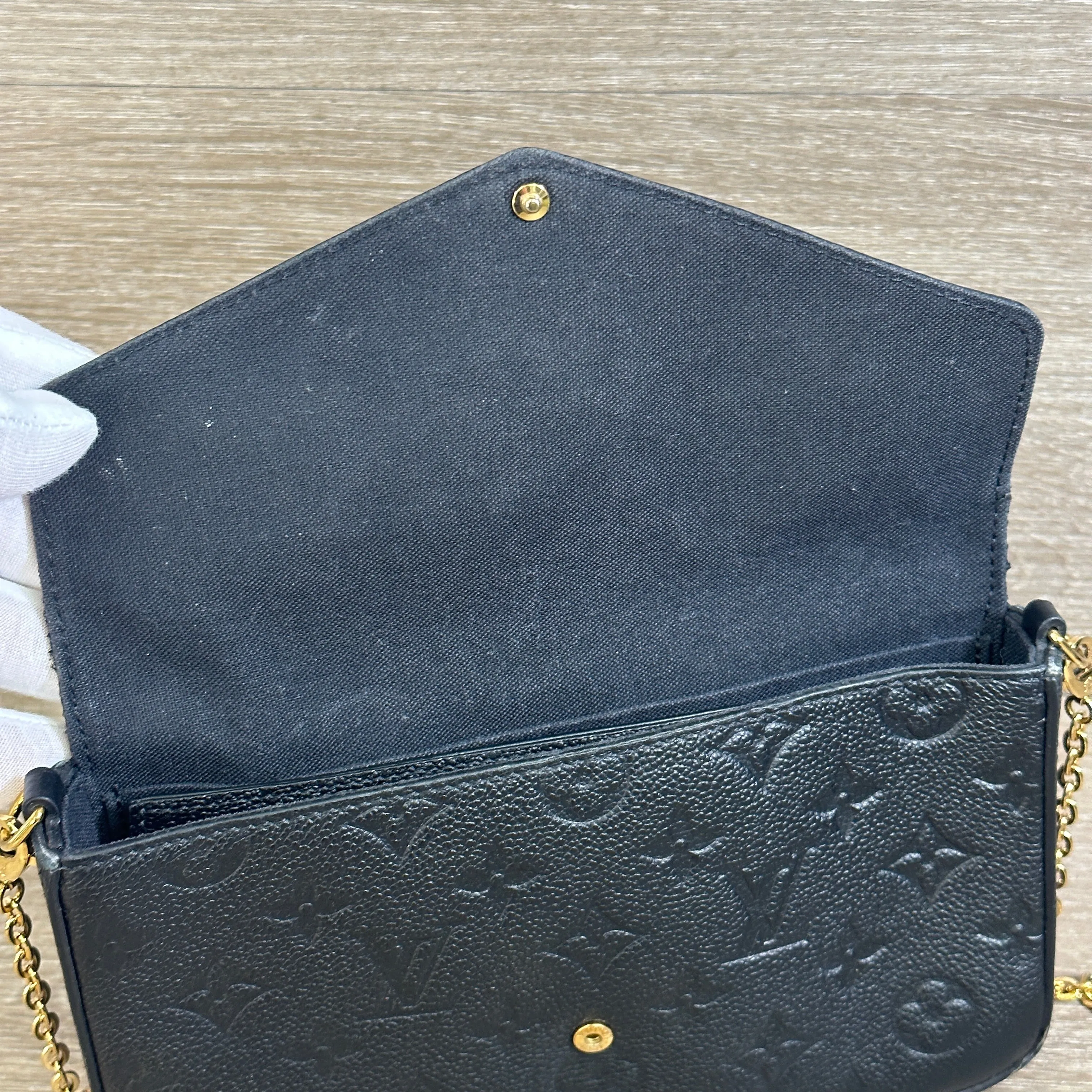 Louis Vuitton Félicie Pochette - Black