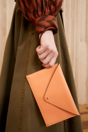 Ulla Johnson - Alvie Envelope Pouch in Copper Tan