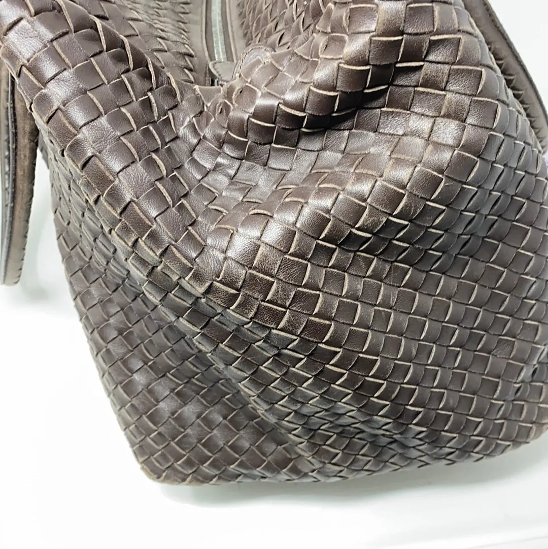 Vintage: Bottega Veneta Brown Woven Large Top Handle Bag
